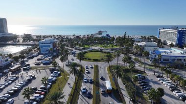 Clearwater Skyline, Florida 'da, ABD' de. Çarpıcı şehir manzarası. Plaj manzarası. Highrise Binaları. Clearwater Skyline, Florida 'da, ABD' de. Doğa Arkaplanı.