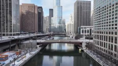 Chicago Skyline Illinois 'de Chicago' da. Highrise Binaları Sahnesi. Metropolitan Şehri. Illinois 'de Chicago Skyline. İş Bölgesi. Şehir Gökyüzü Görünümü.