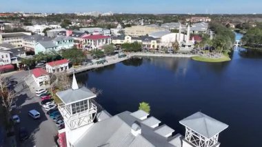 Florida Birleşik Devletleri 'nde Skyline' ı kutluyoruz. Lakeside Parkı. Front Caddesi Manzarası. Florida Birleşik Devletleri 'nde kutlama. Şehir merkezinde. Eğlence Mekânı. Florida Kutlaması.
