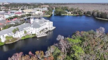 Florida 'daki Lakeside Parkı' nda. Taşra manzarası. Doğa Parkı. Florida Birleşik Devletleri 'nde kutlama. Şehir merkezinde. Açık hava manzarası. Florida Kutlaması.