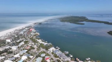 Clearwater Beach Skyline, Florida 'da, Clearwater' da. Plaj Sahnesi. Tatil seyahatleri. State Park Sahnesi. Clearwater Beach Skyline, Florida 'da, Clearwater' da. İnanılmaz Şehir Manzarası.