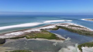 Fort De Soto Park St. Petersburg, Florida Birleşik Devletleri. Plaj manzarası. Eyalet Parkı. Seyahat güzergahı. Fort De Soto Park St. Petersburg, Florida Birleşik Devletleri.