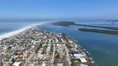 Clearwater Beach Skyline, Florida 'da, Clearwater' da. Plaj Sahnesi. Tatil seyahatleri. State Park Sahnesi. Clearwater Beach Skyline, Florida 'da, Clearwater' da. İnanılmaz Şehir Manzarası.