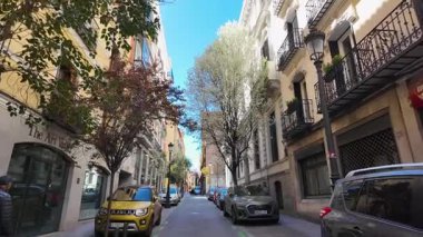 Madrid İspanya 'da Madrid Skyline. Ortaçağ İnşaat Sahnesi. Şehir merkezindeki şehir manzarası. Kültür Mirası Skyline. İspanya 'da Madrid Skyline. Güzel Madrid Caddesi.