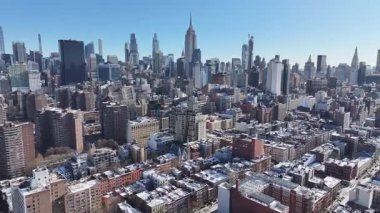 New York 'un merkezinde, New York' ta, Manhattan 'da. Highrise Binaları Sahnesi. Güzel şehir manzarası. New York 'un merkezinde, New York' ta. Kış Manzarası.