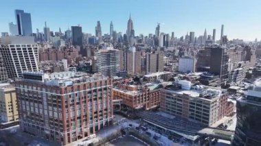 New York Skyline New York 'ta Manhattan' da. Şehir merkezinde göz kamaştırıcı. Turizm Tarihi Yer. New York Skyline, New York Birleşik Devletleri. Yükseklik Binaları.