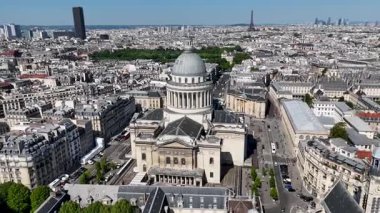 Fransa 'daki Paris Ile De France Pantheon' da. Güzel tapınak. Paris Skyline Sahnesi. Fransa 'nın Ile de France şehrinde, Paris' te. Zorlayıcı İnşaat. Turizm Tarihi Yer.