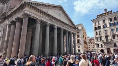 Lazio İtalya 'da Roma' da Pantheon. Kültür Mirası. Güzel şehir manzarası. Lazio İtalya 'da Roma' da Pantheon. Ortaçağ manzarası. Rotonda Meydanı Skyline. Roma Skyline.
