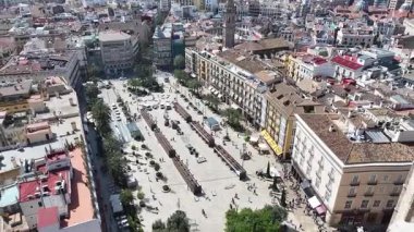 Valence Community İspanya 'da Valencia Skyline' da. Ortaçağ Binaları Sahnesi. Şehir merkezindeki şehir manzarası. Valence Community İspanya 'da Valencia. Kültür Mirası Skyline. Şehir Sahnesi.