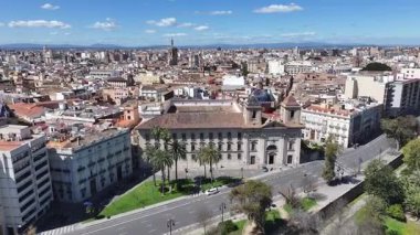 Valence Community İspanya 'da Valencia Skyline' da. Ortaçağ Binaları Sahnesi. Şehir merkezindeki şehir manzarası. Valence Community İspanya 'da Valencia. Kültür Mirası Skyline. Şehir Sahnesi.