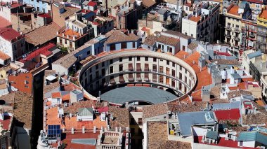 Valencia 'da Valenciana İspanya' nın Comunidad meydanında. Eski Şehir Manzarası. Şehir merkezinde. Valencia, Valenciana İspanya 'da. Turia Gardens 'ın silüeti. Güzel Şehir Manzarası.