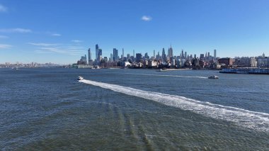 New York 'un merkezinde, New York' ta, Manhattan 'da. Highrise Binaları Sahnesi. Güzel şehir manzarası. New York 'un merkezinde, New York' ta. Kış Manzarası.