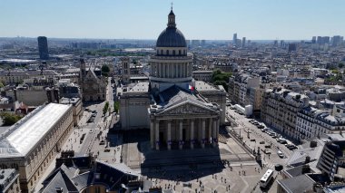 Fransa 'daki Paris Ile De France Pantheon' da. Muhteşem tapınak. Pantheon Paris Manzarası. Fransa 'nın Ile de France şehrinde, Paris' te. Zorlayıcı İnşaat. Kültür Mirası.