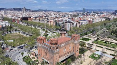 Barcelona Skyline Katalonya İspanya 'da. Şehir manzarası manzarası. Şehir merkezinde. Barselona Katalonya İspanya 'da. Kültür Mirası Skyline. Güzel Metropolis.