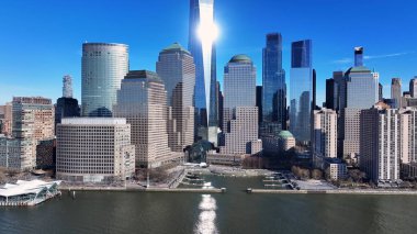 New York Skyline New York 'ta Manhattan' da. Highrise Binaları Sahnesi. Finans Bölgesi. New York Skyline, New York Birleşik Devletleri. Sahil Kenarı Manzarası.