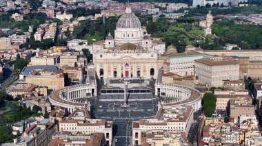 İtalya 'da Roma' daki San Pedro Kilisesi Vatikan 'da. Vatikan Şehir Yüksek Açı Manzarası. San Pedro Meydanı Sahnesi. İtalya 'da Roma' daki San Pedro Kilisesi Vatikan 'da. Katolik Kilisesi. Din geçmişi. Roma Skyline.