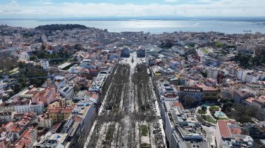 Lizbon 'daki Lizbon Bölgesi' nde Lizbon Skyline. Ortaçağ İnşaat Sahnesi. Antik Şehir Manzarası. Lizbon Skyline Portekiz 'de. Tarihi Şehir Manzarası. Turizm Seyahat Yeri.