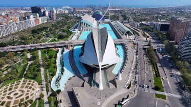 Valencia Sanat ve Bilim Şehri Valenciana İspanya 'da. Gelecekçi Şehir Manzarası. Bilim Müzesi. Valencia, Valenciana İspanya 'da. Turizm Tarihi Yer. Büyüleyici Skyline.