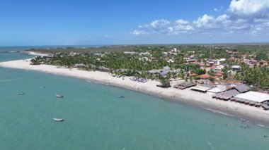 Brezilya 'nın Piaui şehrinde, Kajueiro Da Praia' daki Barra Grande Köyü. Sahil Skyline. Doğa manzarası. Yaz Gezisi. Brezilya 'nın Piaui şehrinde, Kajueiro Da Praia' daki Barra Grande Köyü. Tropikal Manzara.