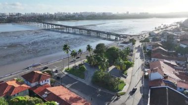 Jose Sarney Köprüsü 'nde gün batımı Maranhao Brezilya' da Sao Luis 'de. Anil Nehri Sahnesi. Jose Sarney Köprüsü. Jose Sarney Köprüsü, Sao Luis, Maranhao Brezilya. Manzaralı Günbatımı. Turizm Seyahati. Brezilya Kuzeydoğu