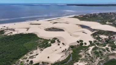 Tutoia Skyline, Tutoia, Brezilya 'da. Amerika 'nın Brezilya Deltası. Riverside City 'de. Maranhao 'daki Tutoia Skyline. Doğa manzarası. Adalar Ağı Su Yolları. Turizm Seyahati.