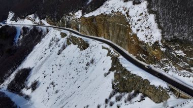 Arjantin 'in Ushuaia' daki Patagonya Skyline 'ı. Muhteşem kır manzarası. Çiftlik ve Orman Ağaçları yakınında. Patagonya Buzul Gezisi. Açık hava Yüksek Açı Görünümü. Ushuaia Dünyanın Sonu.