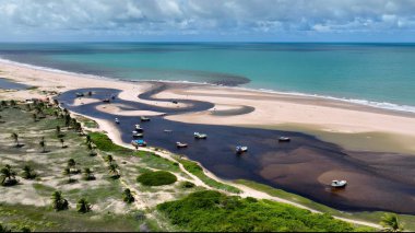 Rio Grande do Norte Brezilya 'daki Sault Pond Plajı. Büyüleyici Tropikal Sahne Sahnesi Yukarıdan Görünüyor. Sahil Gökyüzü Sahil Kıyısı Yaz Zamanı. Seaside Beach Panoramik. Rio Grande do Norte 'de Touros.