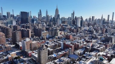 New York Skyline Manhattan 'da New York Birleşik Devletlerinde. Şehir Skyline Modern ve Geleneksel Mimariyi Gösteriyor. Metropolitan Manzara Gökdelenleri. Güzel. Metropolitan Şehir. Manhattan New York.