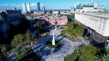 Buenos Aires Arjantin 'de Casa Rosada. Ülkenin Meşhur Hükümet Binası 'nın Havadan Görünümü. Altyapı Skyline Gökdelenleri çarpıcı. Altyapı Mimarlık Şirketi.