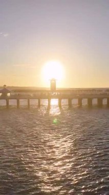 Lazio İtalya, Roma 'daki Sant Angelo Kalesi. Ortaçağ Binaları. Roma Köprüsü Tiber Nehri. Lazio İtalya, Roma 'daki Sant Angelo Kalesi. Turizm Tarihi Yer. Sant Angelo Kalesi. Roma Skyline.