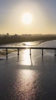 Sao Luis Skyline 'da Sunrise at Sao Luis, Maranhao Brazil. Jose Sarney Köprüsü. Mangrove Skyline 'da. Sao Luis Skyline Maranhao Brezilya 'da Sao Luis' de. Manzaralı Gündoğumu. Tatil seyahatleri. Brezilya Kuzeydoğu.