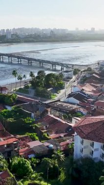 Sao Luis Skyline 'da gün batımı Maranhao Brezilya' da Sao Luis 'de. Highrise Binaları. Güzel şehir manzarası. Sao Luis Skyline Maranhao Brezilya 'da Sao Luis' de. Günbatımı Gökyüzü. Turizm Seyahati. Brezilya Kuzeydoğu.