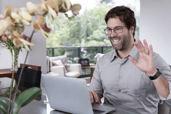 Brazilian Man Doing Online Meeting Doing Home Office Day — Foto Stock