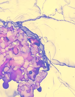 Düğün kartı tasarımı. Sarı Pastel Sıvı Suyu. Çağdaş Dalga Arkaplanı. Moda Alkol Mürekkep Lekeleri Modeli. Düğün Davetiyesi Tasarımı. Pembe Pastel Flow Fplash. Sarı Düğün Davet Şablonu.