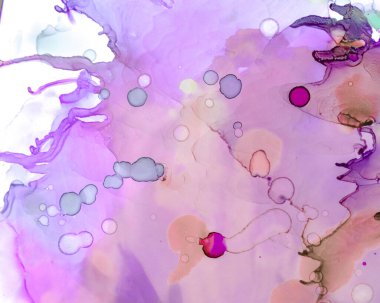 Ethereal Paint Deseni. Alkol Mürekkebi Duvar Kağıdı. Leylak rengi Soyut Yağ Tablosu. Sofistike Akış Tasarımı. Ruhsal Sanat dokusu. Alkol Mürekkebi Yıkama Arkaplanı. Leylak Göksel Su Şablonu.