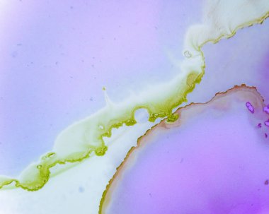 Ethereal Paint Deseni. Sıvı Mürekkep Yıkama Arkaplanı. Leylak rengi Soyut Bırakma Boyası. Suluboya Akan Mermer. Ruhsal Su Şablonu. Sıvı Mürekkep Duvar Kağıdı. Mor Ölümcül Su DokusuName.