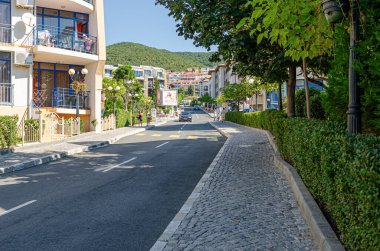 St. Vlas, Bulgaristan - 19 Ağustos 2014: Bulgaristan 'ın Sveti Vlas tatil beldesinin kıyı bölgesi.