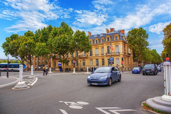 Párizs Franciaország 2015 Szeptember Párizs Franciaország Fővárosának Utcái Egy Őszi — Stock Fotó