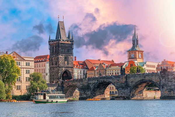 Praga Most Karola Czechy Malowniczy Zachód Słońca Architekturze Molo Starego — Zdjęcie stockowe