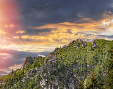 High Tatras 'taki Rocky Dağları. Slovakya Cumhuriyeti. Avrupa