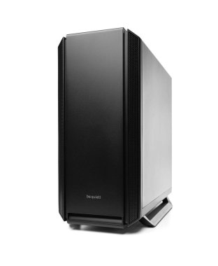 Uzhgorod, Ukrayna - 17 Eylül 2023: Sistem birimi davası beyaz arka planda sessiz olun. Stüdyo çekimi.