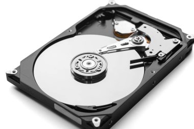 Sabit diski aç. Bilgisayar sabit diski HDD. Bilgisayar belleği.