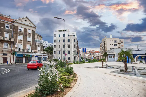 Split sokakları. Dalmaçya, Hırvatistan.