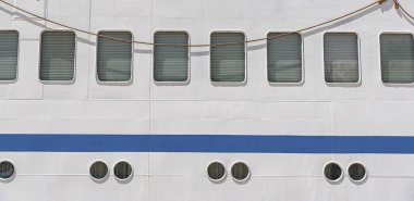 Gemi lombozları. Beyaz gemi penceresi veya pencere metali arkaplan çerçevesi.