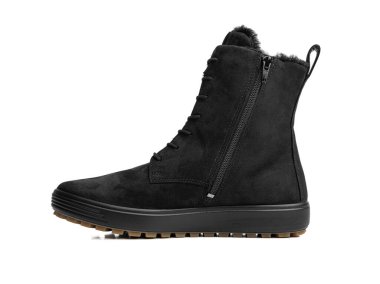 Kadınların kış ayakkabıları beyaz arka planda izole..