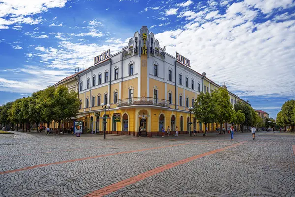 Mukachevo, Ukrayna - 13 Ağustos 2024: Mukachevo şehir merkezi, Transcarpathia, Ukrayna.