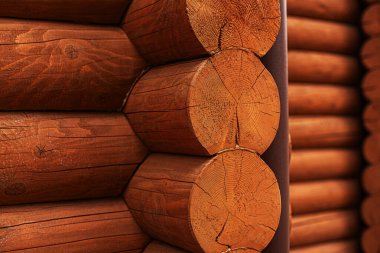 Bir ağaç evin duvarındaki elementler.