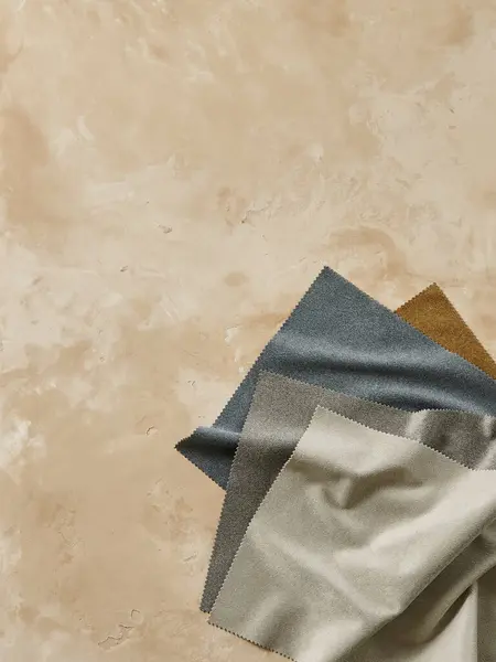 Stück Stoff Auf Dem Strukturierten Tisch Textilprodukt — Stockfoto