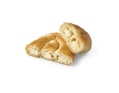 Hamur işi, peynir turtası, domates turtası izole edilmiş beyaz arka plan ve sebzeler.