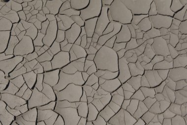 Kuraklık susuzluğu, yukarıdan gelen toprak..